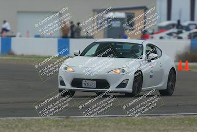 media/Dec-19-2025-Lucky Dog Racing (Fri) [[3b7b1b5fc8]]/Intermediate Low/Session 2 Turn 1/